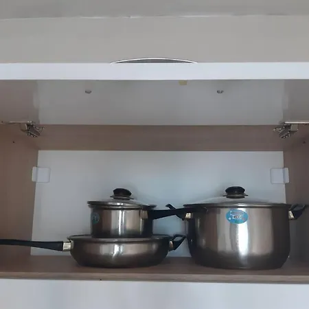 Apartment Maryne Studio с паркомясто